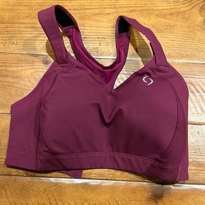 Moving Comfort Juno 34DD excellent condition